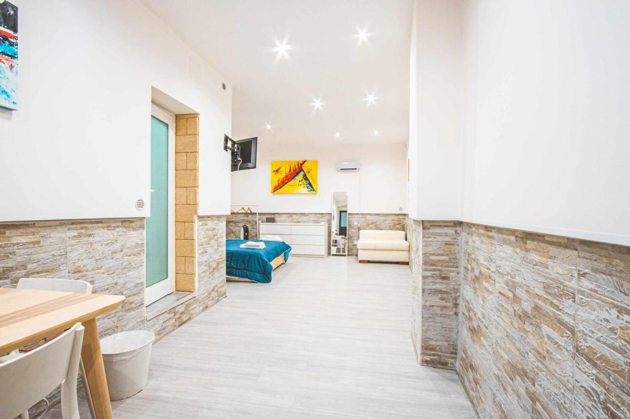 The Castle Apartment Bari Dış mekan fotoğraf